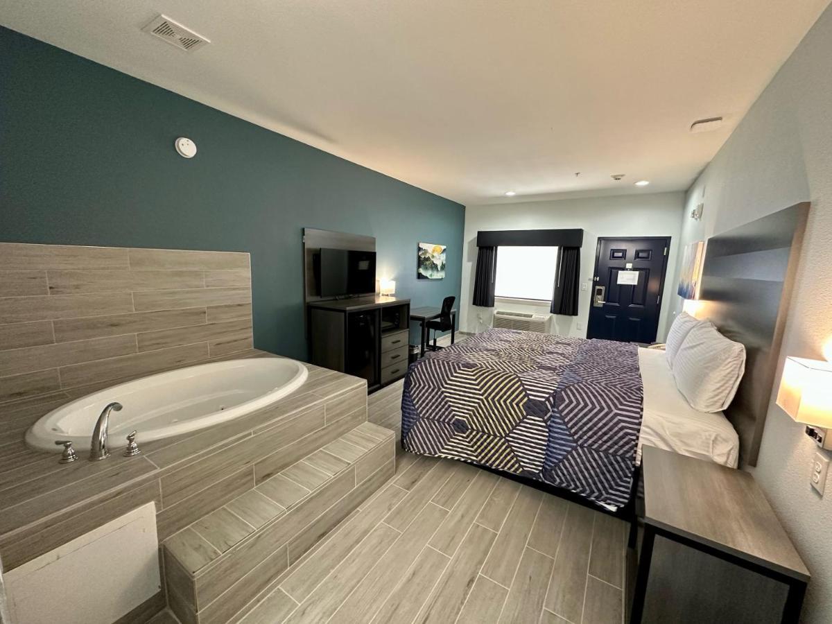 Crosby Travel Lodge And Rv Park Екстериор снимка